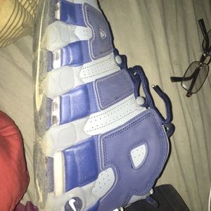 Uptempos brand new only wore 3 times